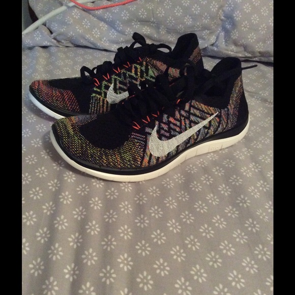 WMNS Nike Free 4.0. Flyknit