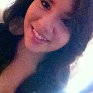 Meet your Posher, Esmeralda