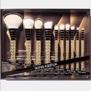 Sonia Kashuk brush set