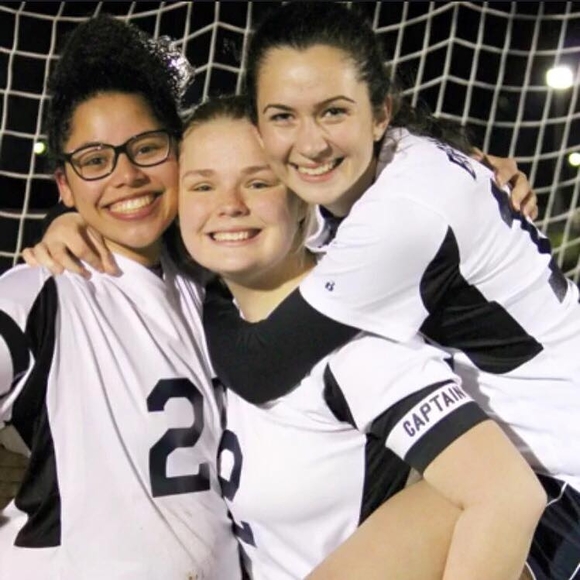 Meet your Posher, Marilyn - Picture 1 of 1