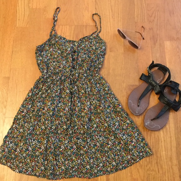 Cute flowery dress for the summer