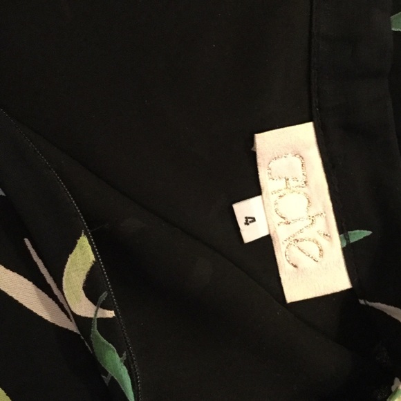 Vibrant long skirt - Picture 3 of 4