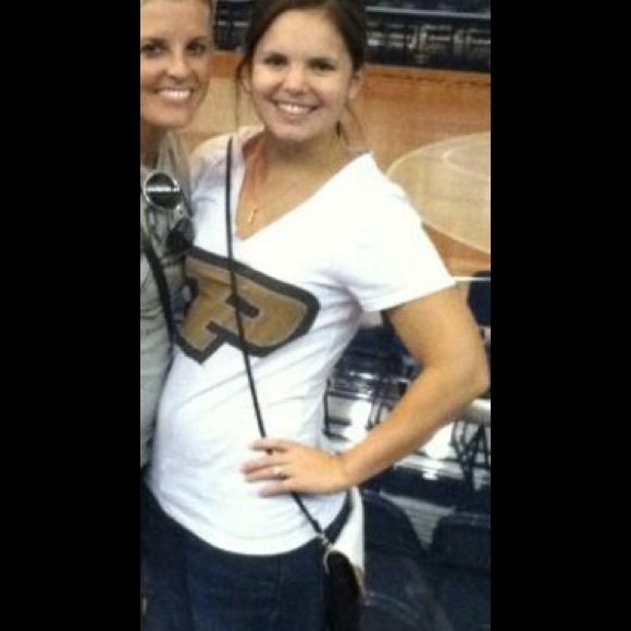 Meet your Posher, Claire - Picture 3 of 4