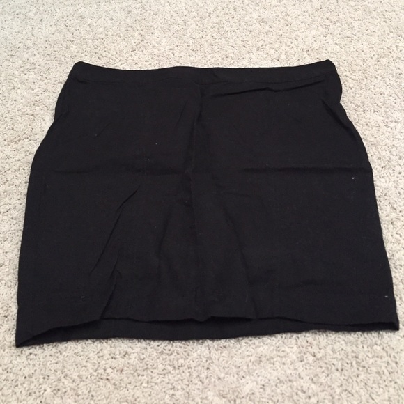 Old Navy Black Pencil Skirt