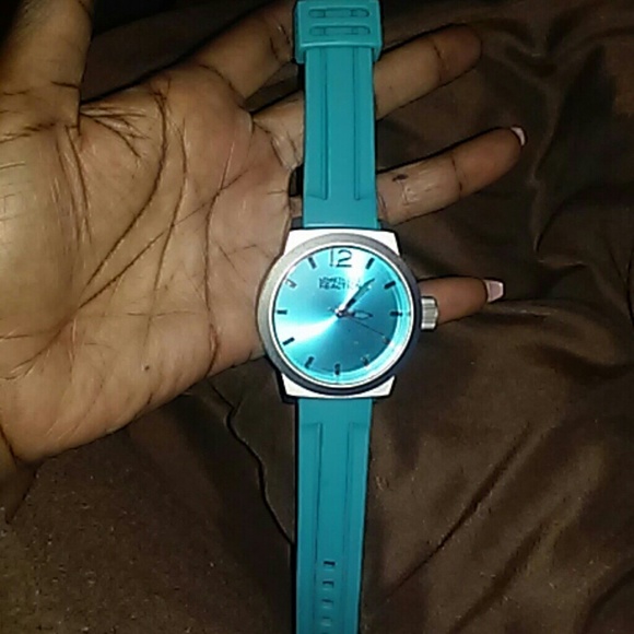 Unisex Kenneth Cole Watch - Picture 1 of 1