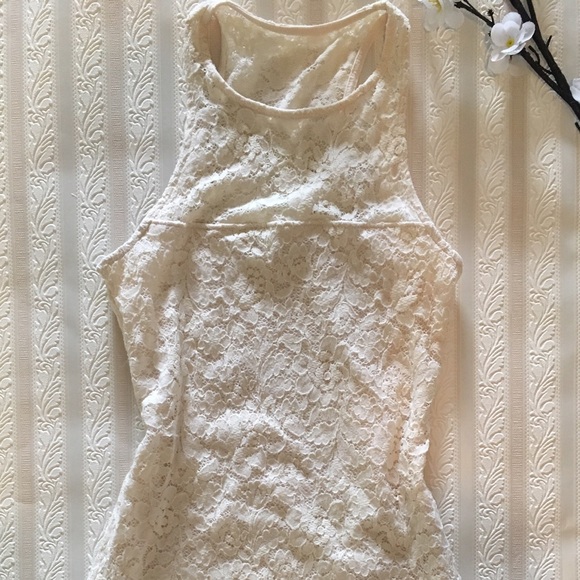 SOLD๐ - Picture 3 of 4