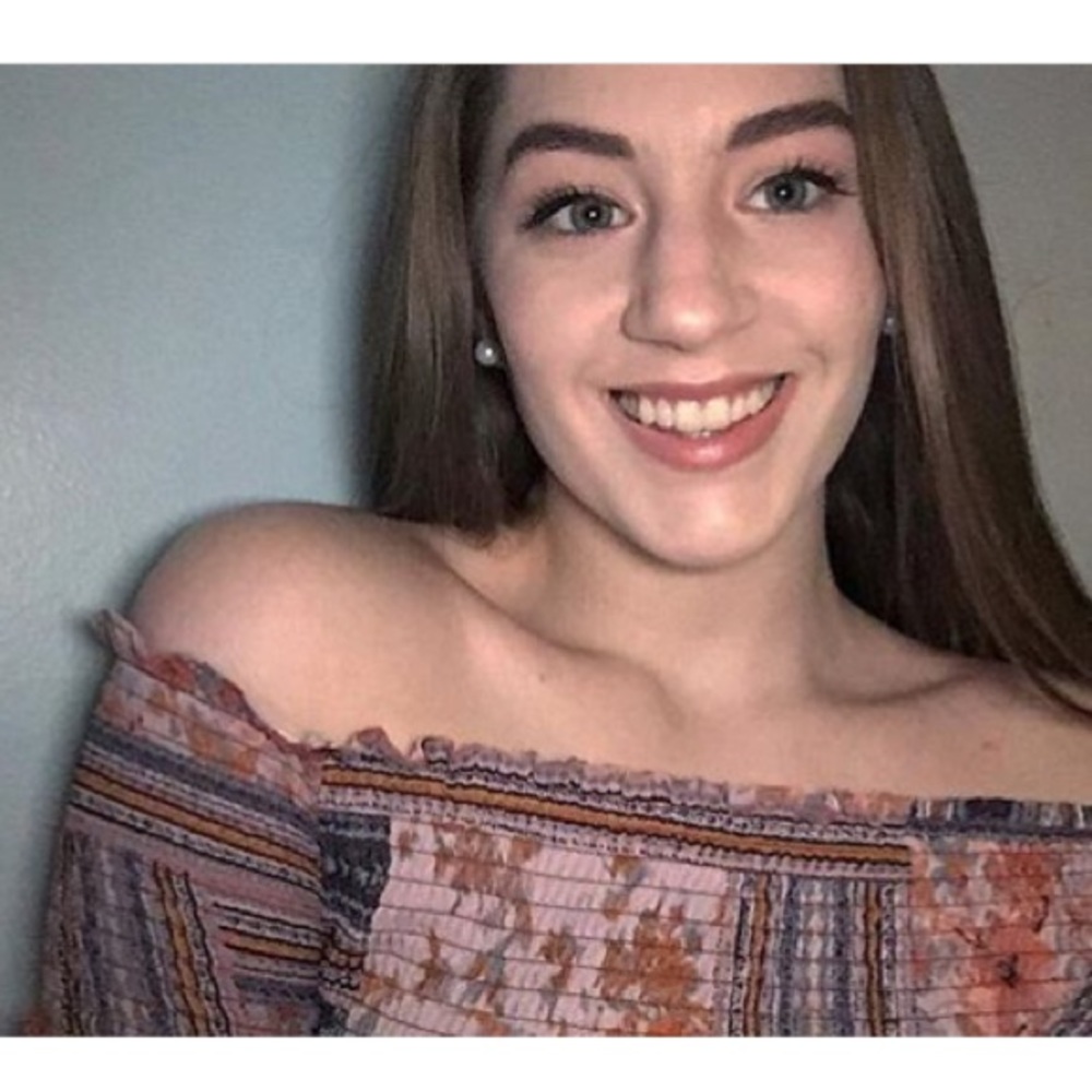 Meet your Posher, Mallory