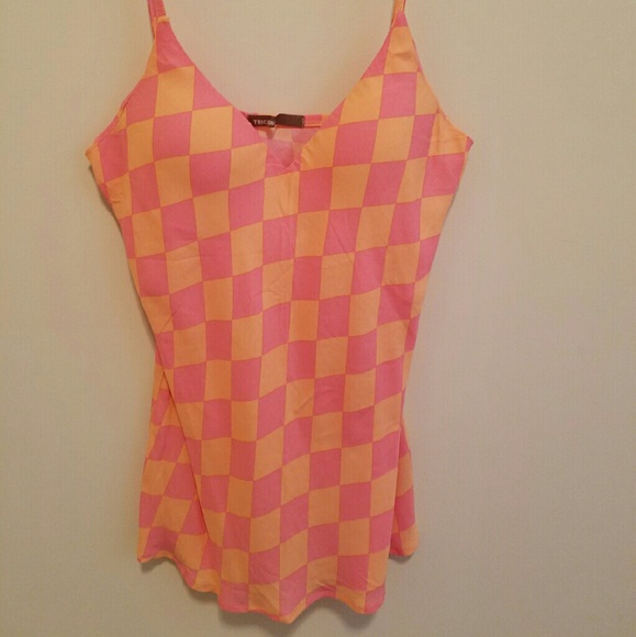 Top - Picture 2 of 3