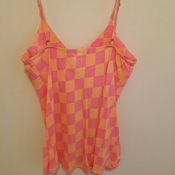 Top - Picture 3 of 3