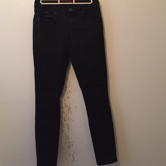 Black Skinny Jeans