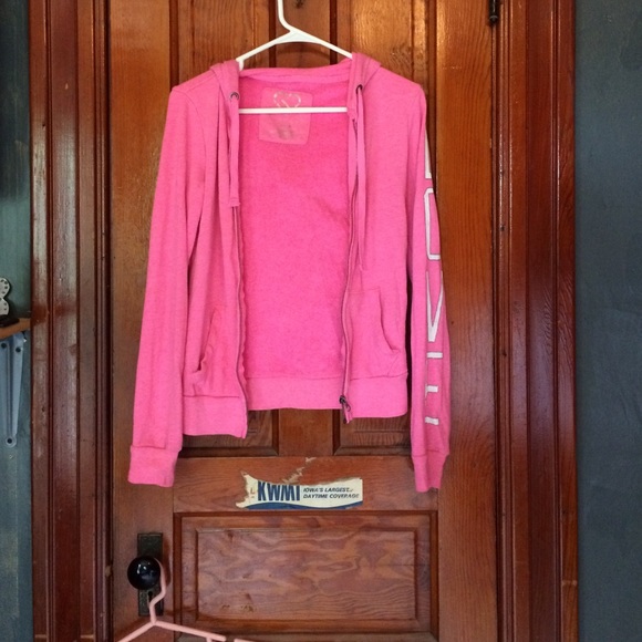 Pink Aeropostale sweatshirt - Picture 1 of 4