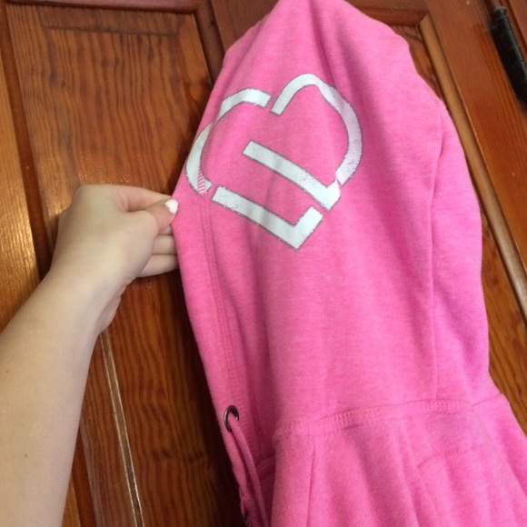 Pink Aeropostale sweatshirt - Picture 4 of 4