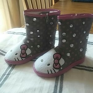 Hello kitty boots