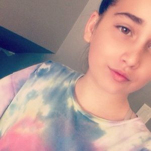 Meet your Posher, Joy