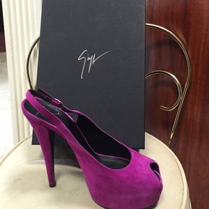 Giuseppe Zanotti Slingback pumps