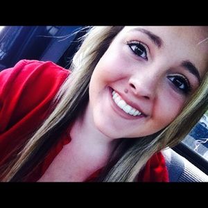 Meet your Posher, Allison