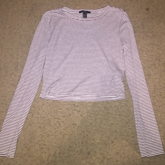 Long sleeve crop top