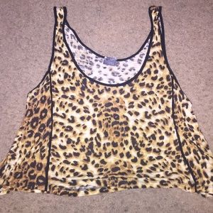 Flowy cheetah print tank