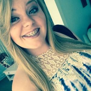 Meet your Posher, Alana