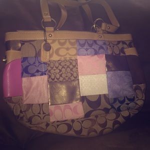Coach bag never used :)