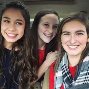 Meet your Posher, Sara