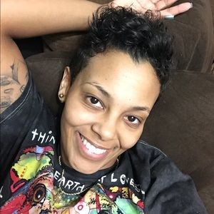 Meet your Posher, Nina