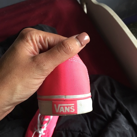 Hot pink vans - Picture 2 of 3