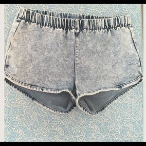 New stretchy jean shorts (jegging material)