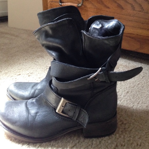 Leather boots
