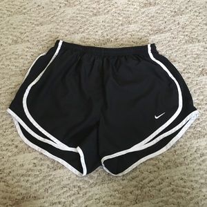 Nike dri-fit shorts (black)