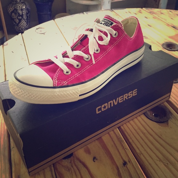 Chuck Taylor Pink Converse