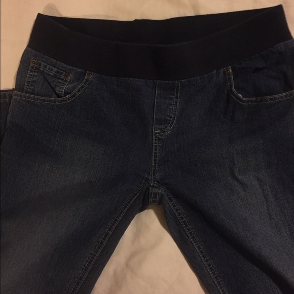 Maternity jeans ( lot 3 pairs) LAST PRICE🤗
