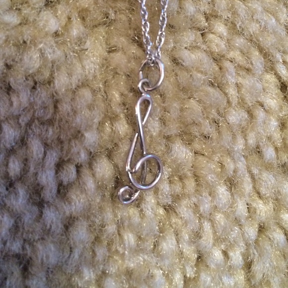 SOLD 925 Treble clef necklace on silver chain