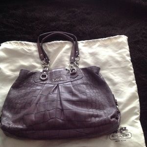 COACH ASHLY PURPLE EMBOSS LEATH PURSE
