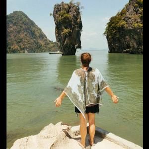 Meet your Posher, Alyssa