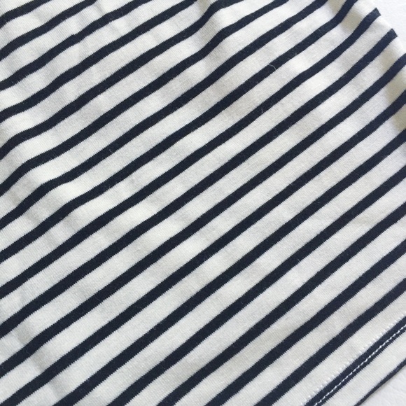 Striped Crop Top - Picture 3 of 4