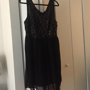 Cocktail sparkly dress