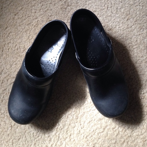 Clogs