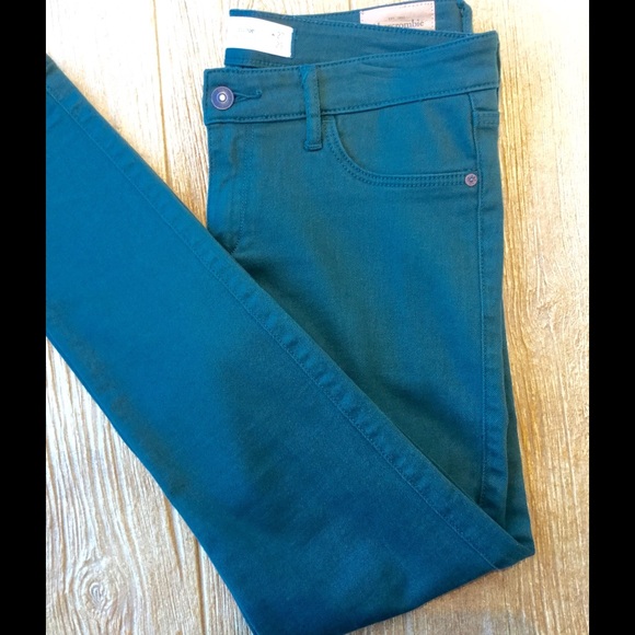 Abercrombie and Fitch - Green Jeggings