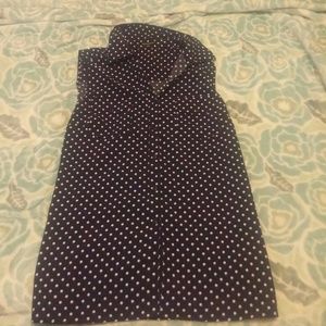 Navy blue poka dot button up tank top.