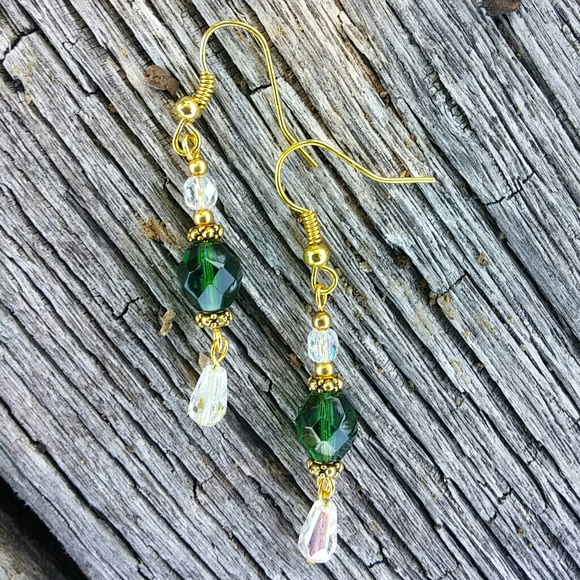 "Host Pick" 4-18-18 Choker and earring set - Picture 3 of 3