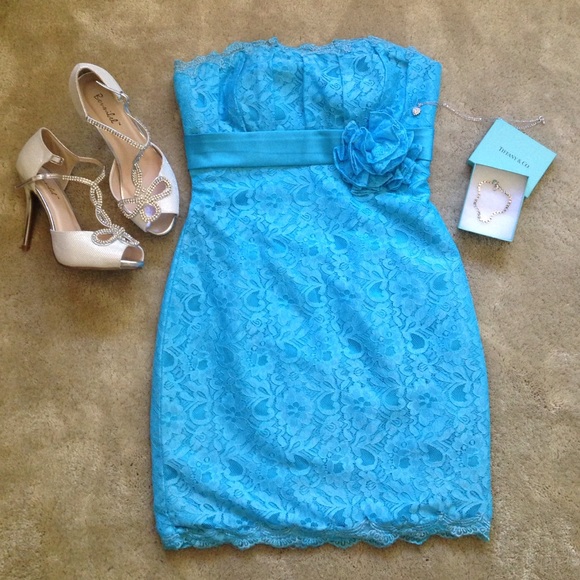 JJโs House mini lace cocktail dress in pool blue - Picture 9 of 17