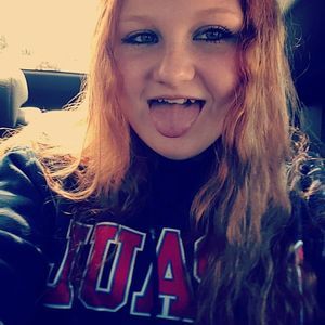 Meet your Posher, Dakota