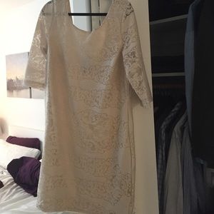 White lace short dress