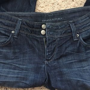 Banana Republic-dark denim flare leg jeans. Sz 6