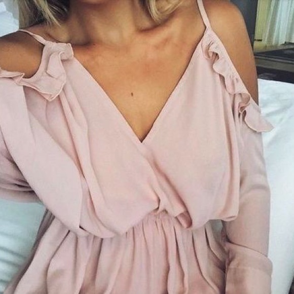 Leather and Sequins Tops - 🎈LAST ONE🎈Mocha Ruffle Cold Shoulder Boho Top