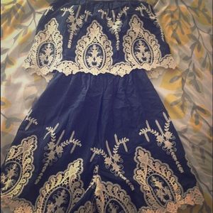 Strapless navy blue romper w lace details