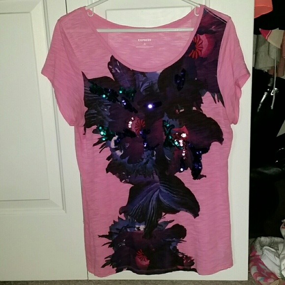 Express lightweight tee