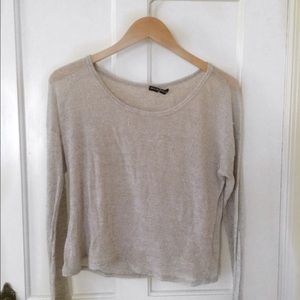 Soft light pullover