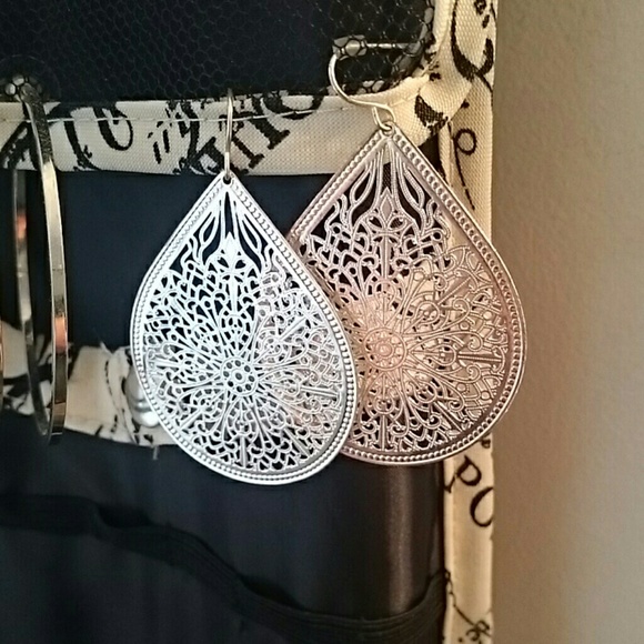 Silver Filigree earrings